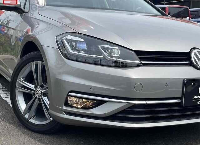 
								VOLKSWAGEN GOLF VARIANT FOR SALE IN KENYA full									