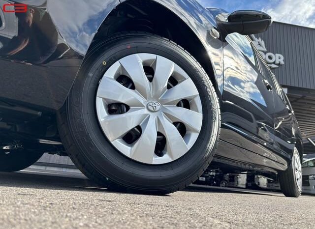 
								TOYOTA PROBOX VAN FOR SALE IN KENYA full									