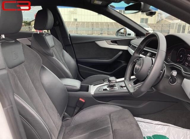 
								AUDI A5 SPORTBACK FOR SALE IN KENYA full									