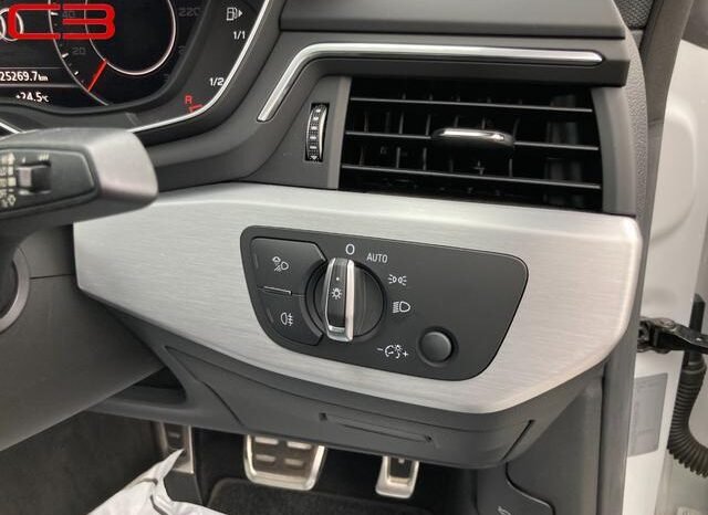 
								AUDI A5 SPORTBACK FOR SALE IN KENYA full									