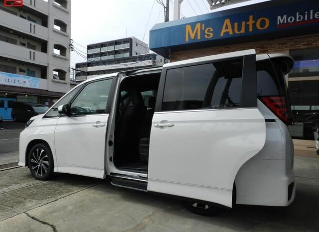 
								TOYOTA NOAH FOR SALE IN KENYA full									
