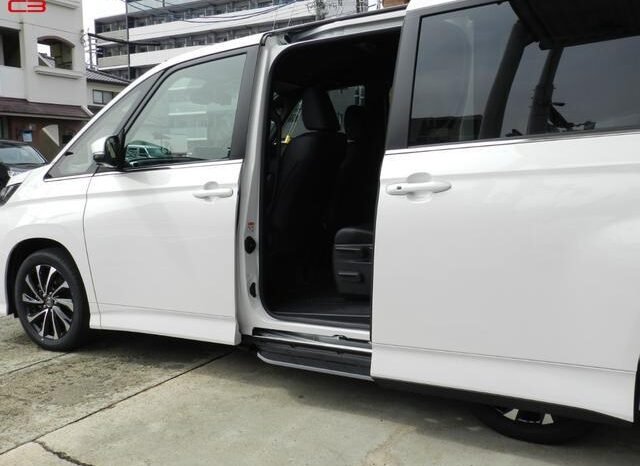 
								TOYOTA NOAH FOR SALE IN KENYA full									