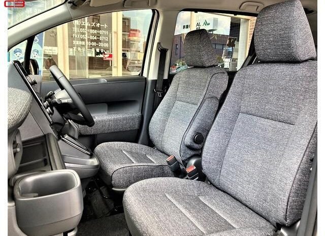 
								TOYOTA SIENTA FOR SALE IN KENYA full									
