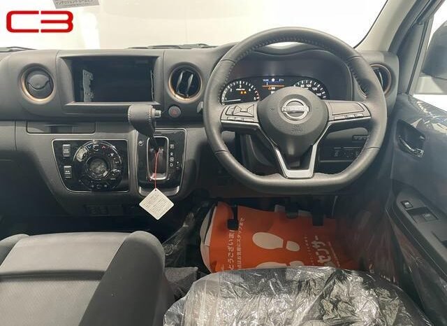 
								NISSAN CARAVAN FOR SALE IN KENYA full									