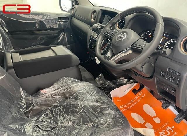 
								NISSAN CARAVAN FOR SALE IN KENYA full									