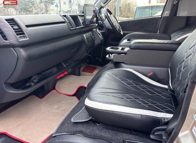 
								TOYOTA HIACE WAGON FOR SALE IN KENYA full									