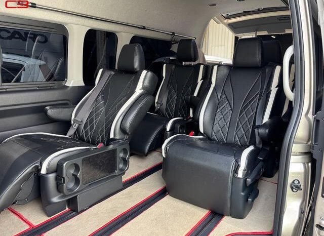
								TOYOTA HIACE WAGON FOR SALE IN KENYA full									