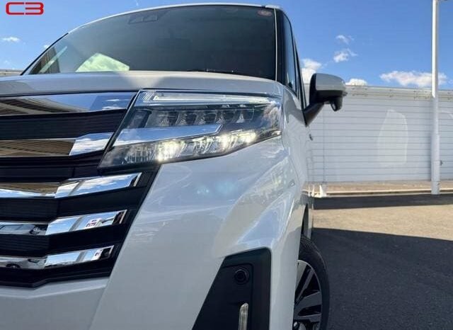 
								TOYOTA ROOMY FOR SALE IN KENYA full									