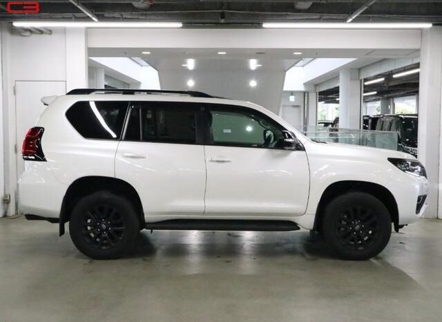 
								TOYOTA LAND CRUISER PRADO FOR SALE IN KENYA full									