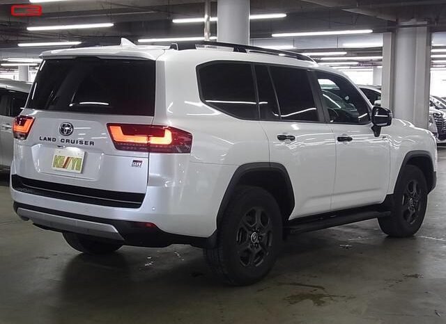 
								TOYOTA LAND CRUISER FOR SALE IN KENYA full									
