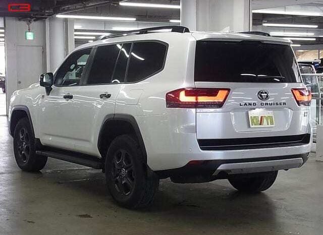 
								TOYOTA LAND CRUISER FOR SALE IN KENYA full									