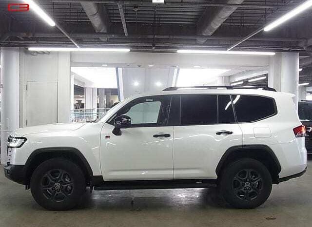 
								TOYOTA LAND CRUISER FOR SALE IN KENYA full									
