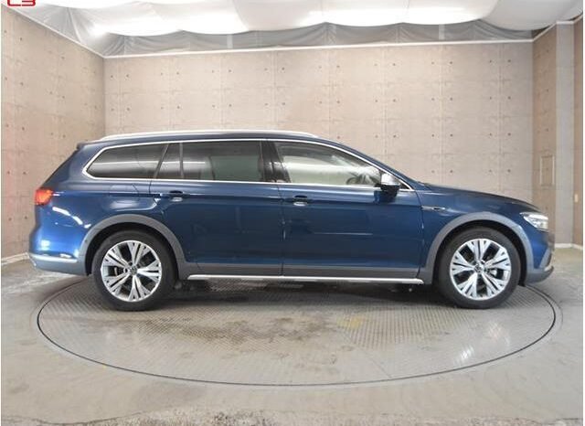 
								VOLKSWAGEN PASSAT ALLTRACK FOR SALE IN KENYA full									