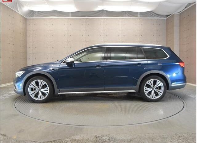 
								VOLKSWAGEN PASSAT ALLTRACK FOR SALE IN KENYA full									
