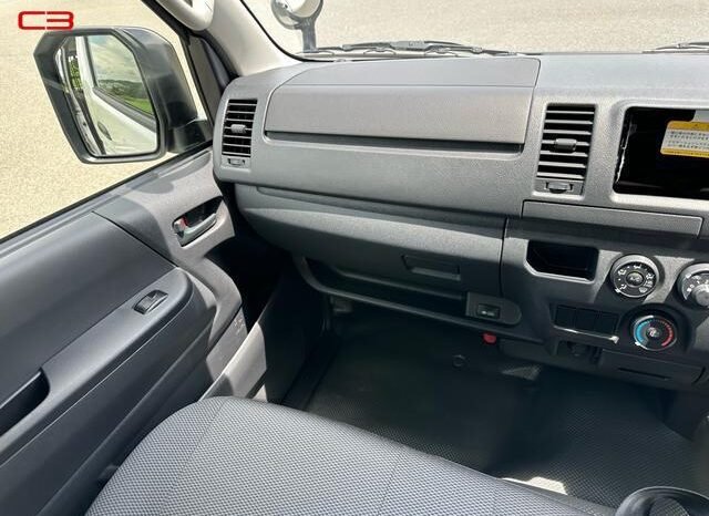 
								TOYOTA HIACE VAN FOR SALE IN KENYA full									