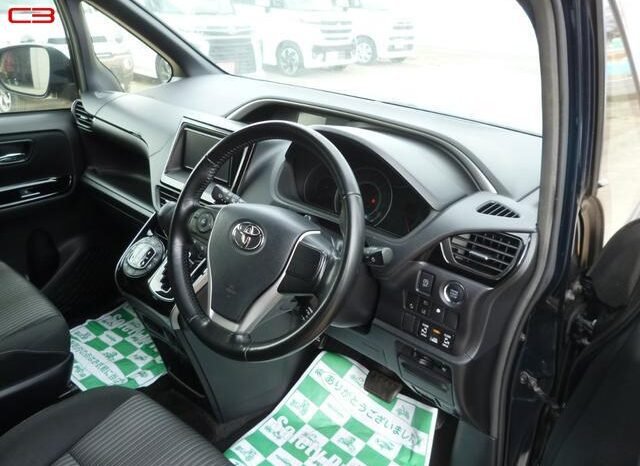 
								TOYOTA VOXY FOR SALE IN KENYA full									