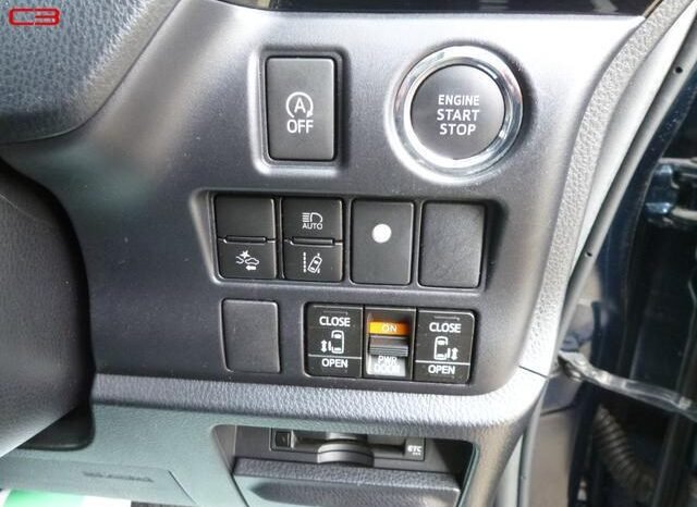 
								TOYOTA VOXY FOR SALE IN KENYA full									