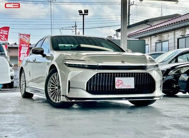 
								TOYOTA CROWN FOR SALE IN KENYA full									