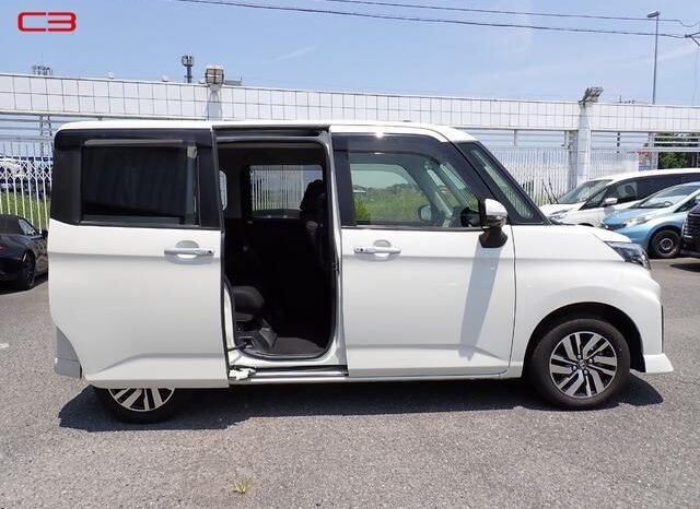 
								TOYOTA ROOMY FOR SALE IN KENYA full									
