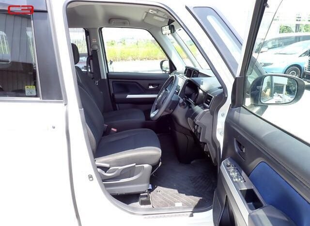 
								TOYOTA ROOMY FOR SALE IN KENYA full									