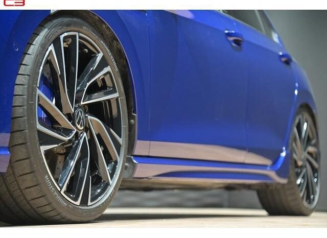 
								VOLKSWAGEN GOLF R FOR SALE IN KENYA full									