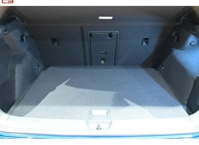 
								VOLKSWAGEN GOLF R FOR SALE IN KENYA full									