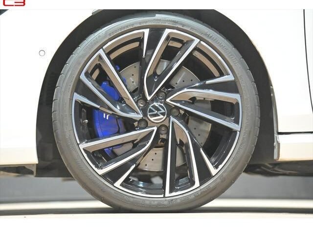
								VOLKSWAGEN GOLF R FOR SALE IN KENYA full									
