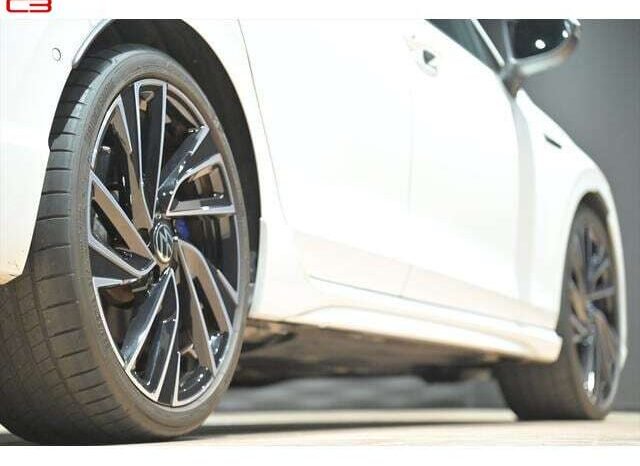 
								VOLKSWAGEN GOLF R FOR SALE IN KENYA full									
