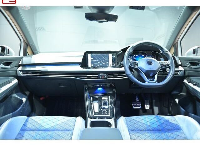 
								VOLKSWAGEN GOLF R FOR SALE IN KENYA full									