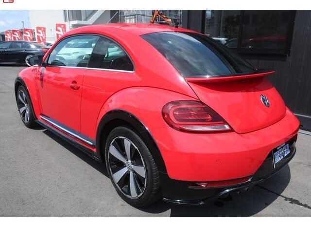 
								VOLKSWAGEN THE BEETLE FOR SALE IN KENYA full									