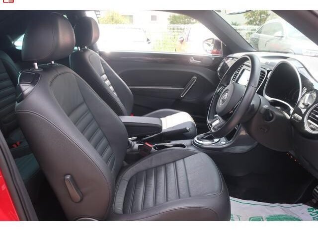 
								VOLKSWAGEN THE BEETLE FOR SALE IN KENYA full									