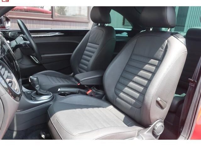 
								VOLKSWAGEN THE BEETLE FOR SALE IN KENYA full									