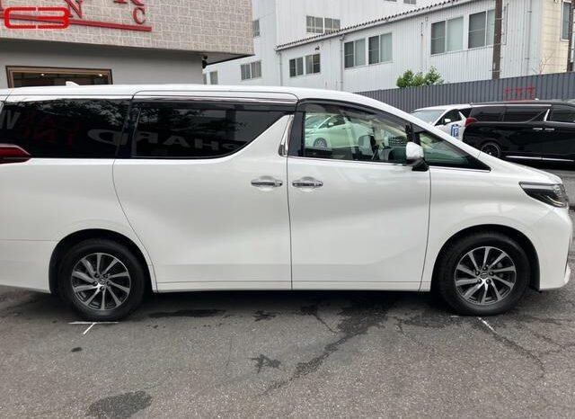 
								TOYOTA ALPHARD FOR SALE IN KENYA full									