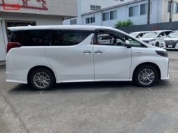
										TOYOTA ALPHARD HYBRID FOR SALE IN KENYA full									
