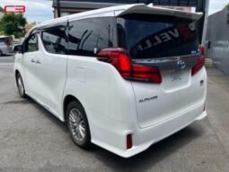 
										TOYOTA ALPHARD HYBRID FOR SALE IN KENYA full									