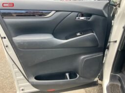 
										TOYOTA ALPHARD HYBRID FOR SALE IN KENYA full									