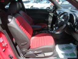 
										VOLKSWAGEN THE BEETLE FOR SALE IN KENYA full									