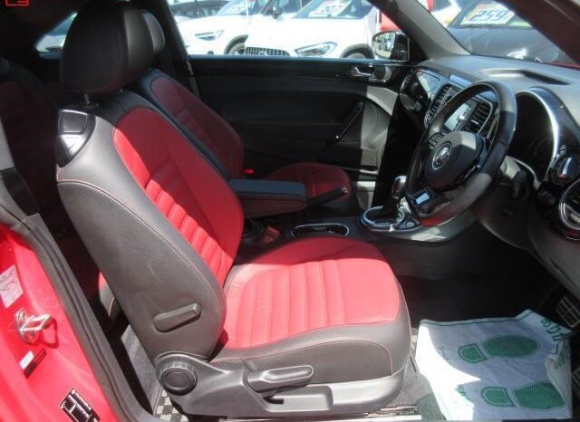 
								VOLKSWAGEN THE BEETLE FOR SALE IN KENYA full									