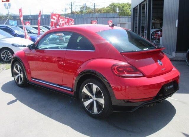 
								VOLKSWAGEN THE BEETLE FOR SALE IN KENYA full									