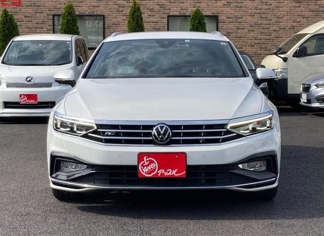 
								VOLKSWAGEN PASSAT VARIANT FOR SALE IN KENYA full									