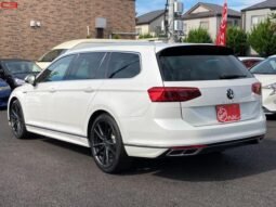 
										VOLKSWAGEN PASSAT VARIANT FOR SALE IN KENYA full									