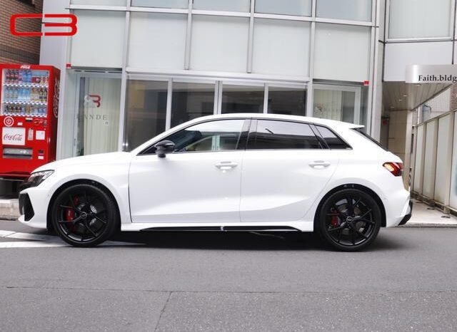 
								AUDI RS3 SPORTBACK FOR SALE IN KENYA full									