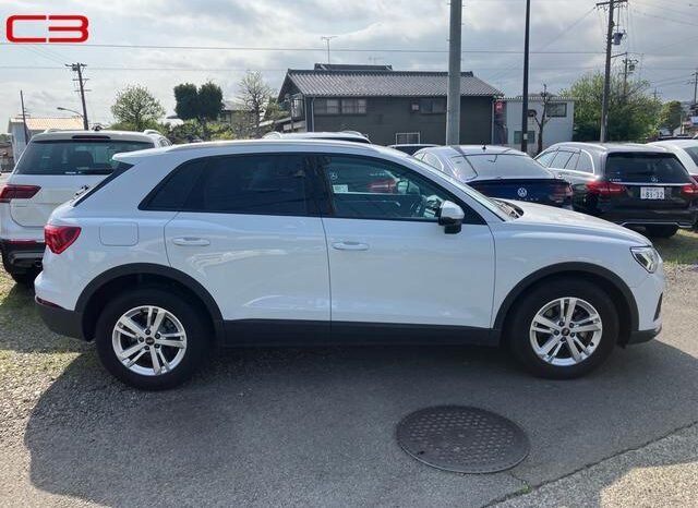 
								AUDI Q3 FOR SALE IN KENYA full									