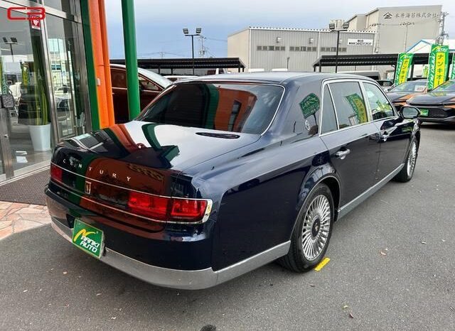 
								TOYOTA CENTURY FOR SALE IN KENYA full									