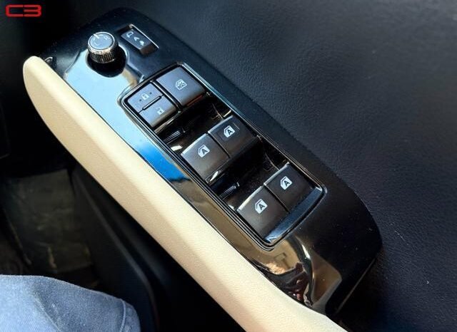 
								TOYOTA ALPHARD FOR SALE IN KENYA full									