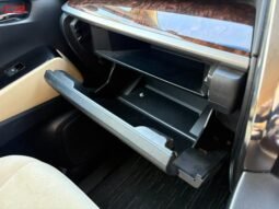
										TOYOTA ALPHARD FOR SALE IN KENYA full									