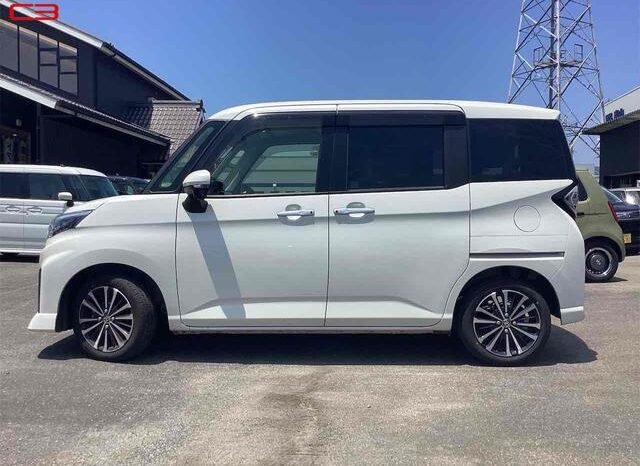 
								TOYOTA ROOMY FOR SALE IN KENYA full									