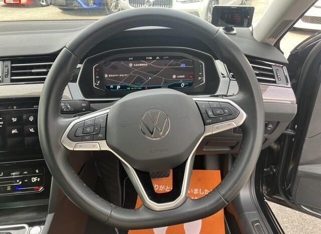 
								VOLKSWAGEN PASSAT VARIANT FOR SALE IN KENYA full									