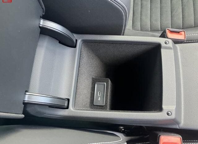 
								VOLKSWAGEN PASSAT VARIANT FOR SALE IN KENYA full									