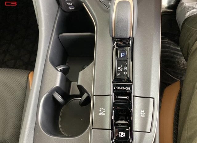 
								TOYOTA CROWN CROSSOVER FOR SALE IN KENYA full									